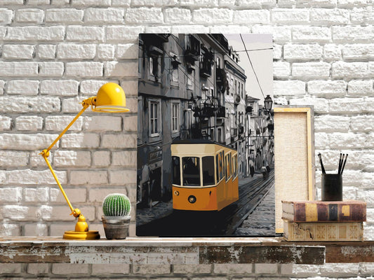 Doe-het-zelf op canvas schilderen - Tram in Lisbon